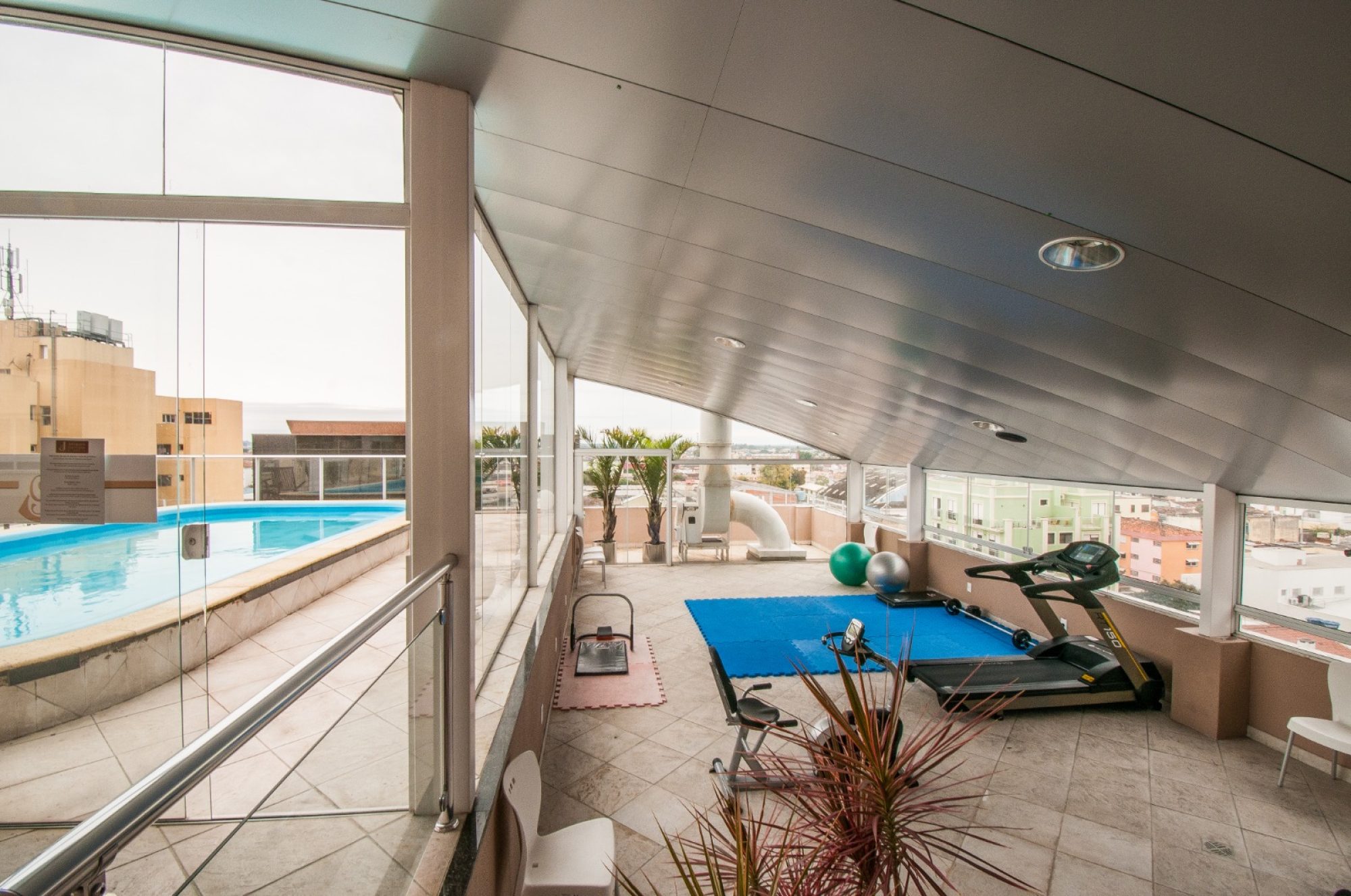 piscina Hotel JG Tower (7)